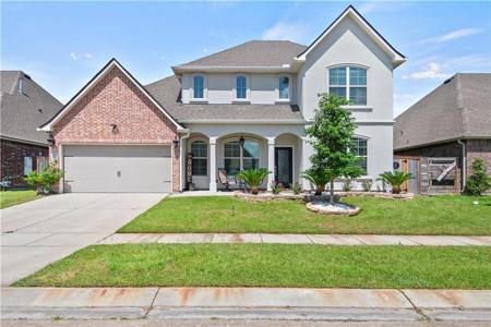 5721 LAUREL TREE Way