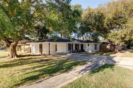 297 NASSAU Drive