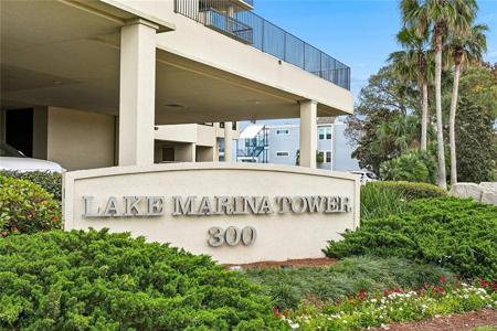 300 LAKE MARINA Avenue