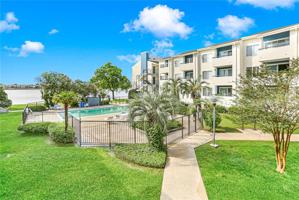 1580 HARBOR Drive