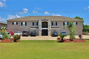 4854 PONTCHARTRAIN Drive