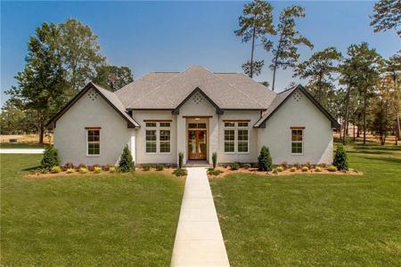 7220 THE WOODS Avenue