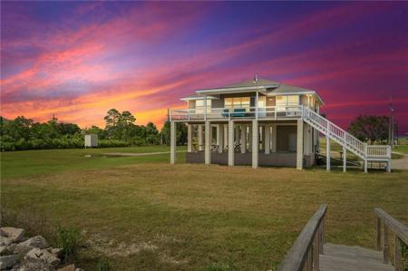 350 CARR Drive