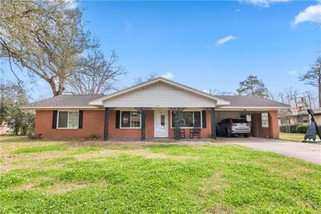 4117 EARL Drive