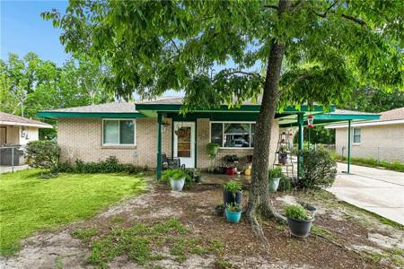 453 HICKORY Drive