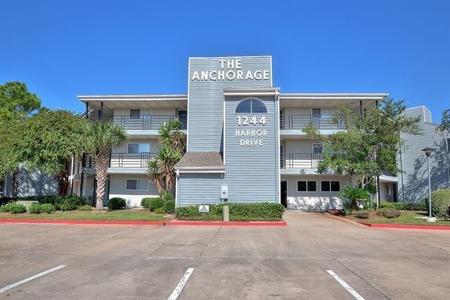 1244 HARBOR Drive