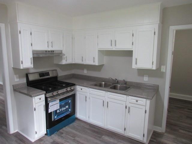 Image 3: Kitchen View 1