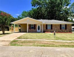 252 MEADOWMOSS Drive