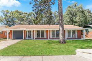 3721 ARROWHEAD Drive