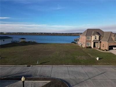 4072 E MARINA VILLA Drive