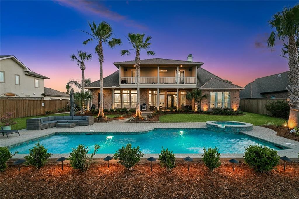 Image 3: Exterior Back & Pool