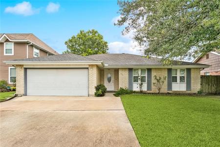422 EDEN ISLES Boulevard