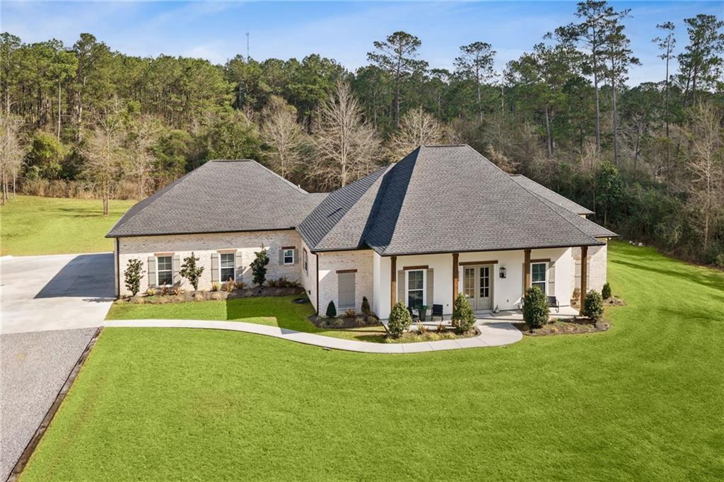 Image 2: Front of home