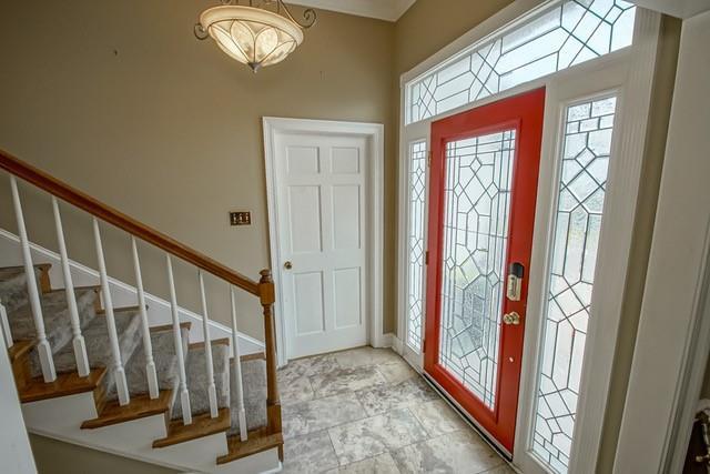 Image 3: Entry