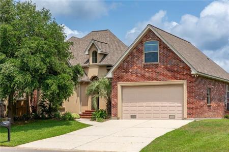 127 GRETEL Cove