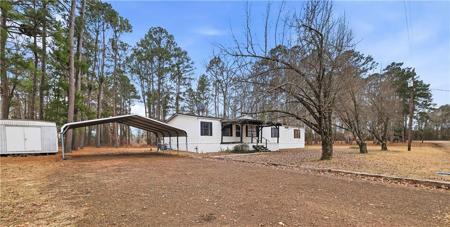 902 HICKORY Loop