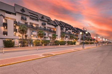 7300 LAKESHORE Drive