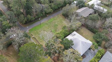 250 WILKINSON Drive
