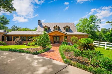 151 WARDWAY Drive