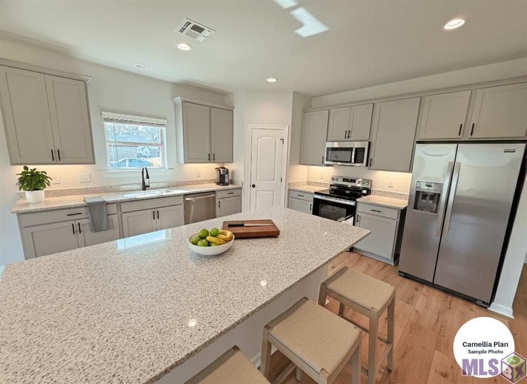 Image 4: Kitchen &ndash; Sample Photo