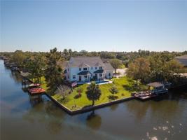 102 EDEN ISLES Boulevard