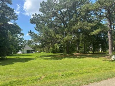 NORTHWOODS Drive