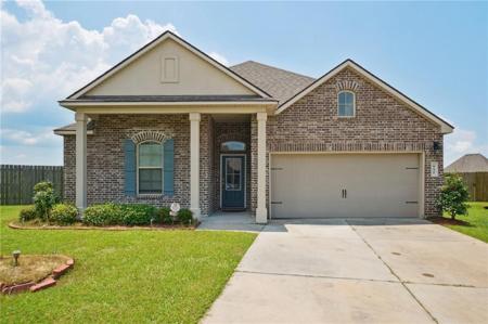 952 CHANNEL BEND Court