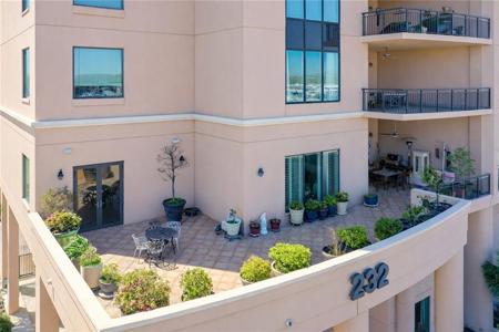 232 LAKE MARINA Avenue