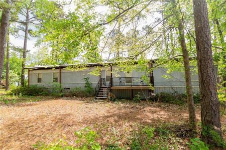 1120 MCKAY Circle