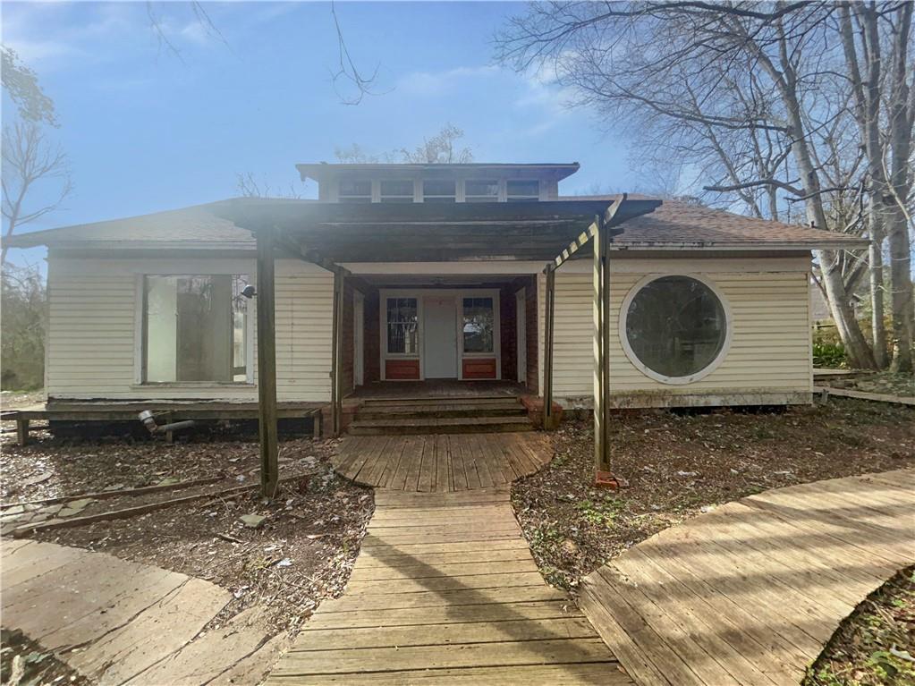 Image 2: Ext Front