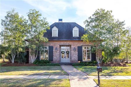 4801 PORTER Circle