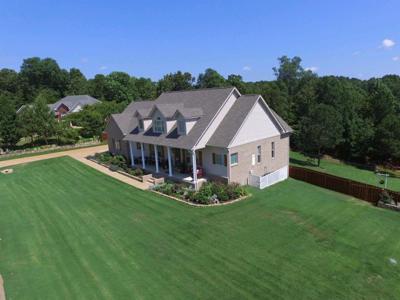 205 Spring Lake Cove, Oxford MS 38655