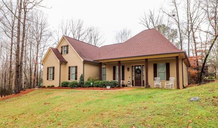 1010 Idyllwild Dr, Oxford MS 38655