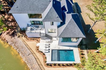 8004 Lake Cove, Oxford MS 38655
