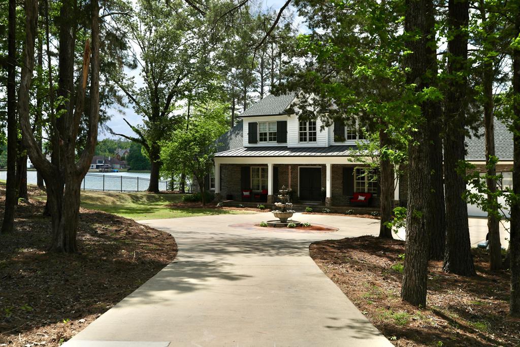 Image 1: Main View
