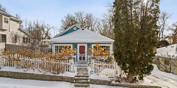 44 Grove Street