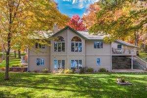 25652 Roy Lane