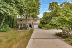 19527 Florence Circle