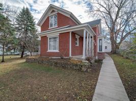 406 7th E