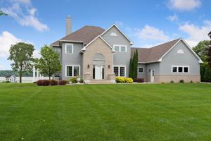 5565 232nd Street W