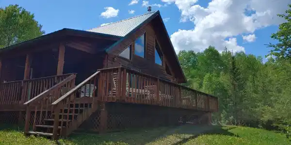 8062 Long Lake