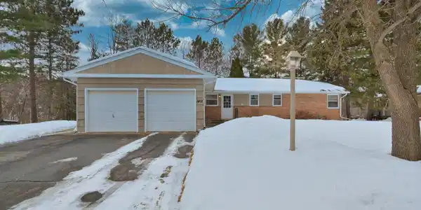 1401 Fraser Drive