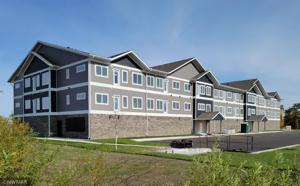 715 Lake Shore NE