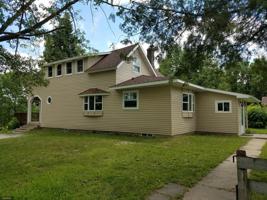 403 Bay Avenue SE