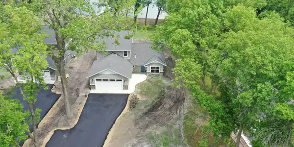 2316 47th NE
