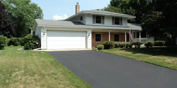 2267 Lakeridge