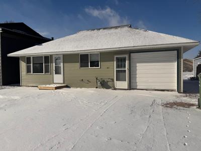 713 Pershing Boulevard