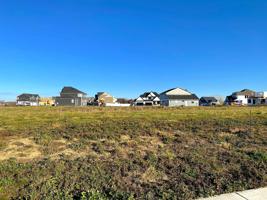 6943 Lakewood NE