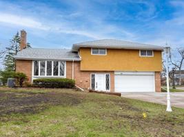1414 Mississippi River S