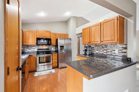 10200 Upper 205th Street W